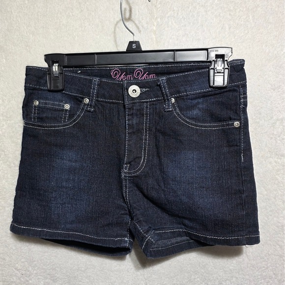 Yom Yom Pants - Y2K Yom Yom Girls Denim Shorts Sequin Back Pockets Rhinestones Blue Size 14